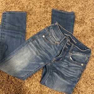 AE 00 regular 
Super stretch artist crop